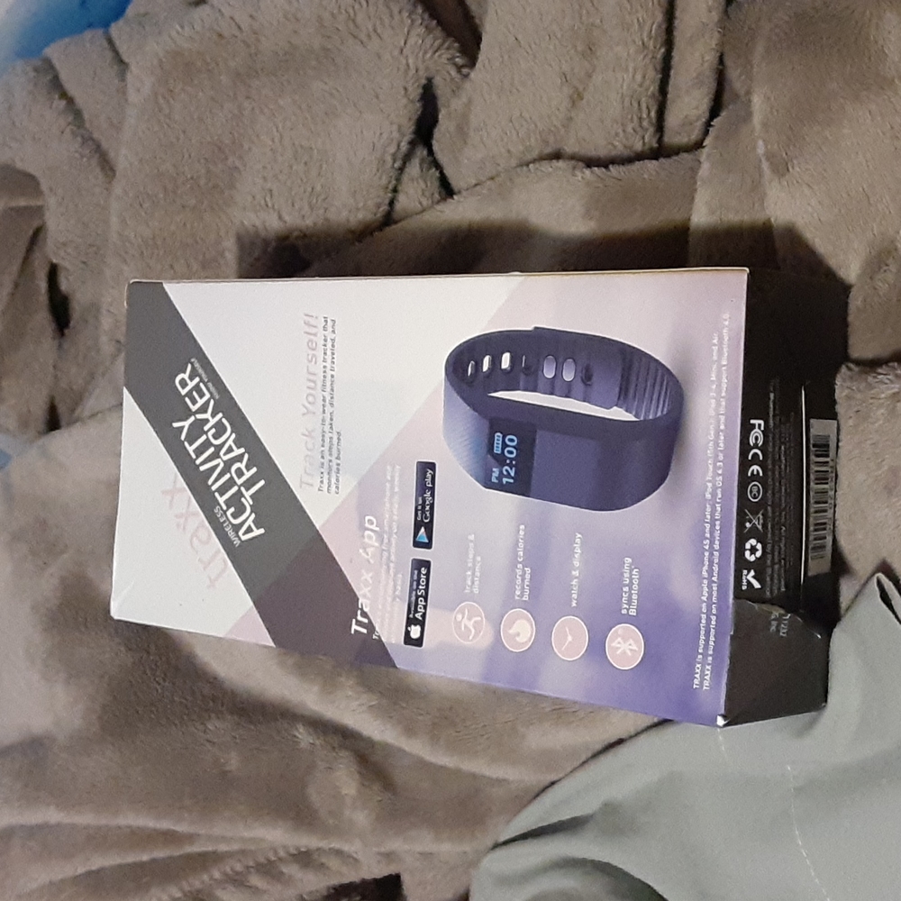 Bluetooth Activity tracker - Picture 4 of 5